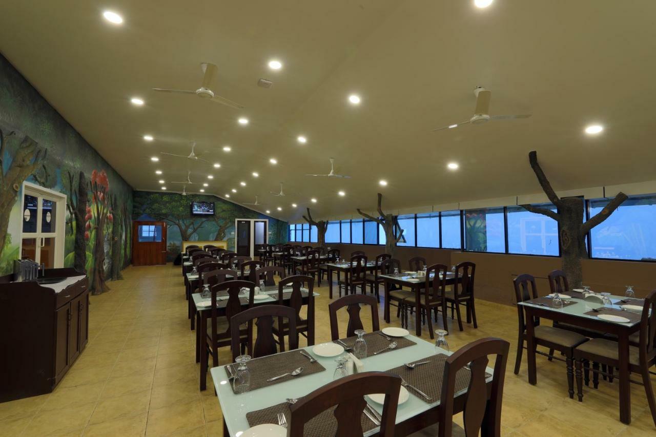 Tea Castle Munnar Hotel ภายนอก รูปภาพ