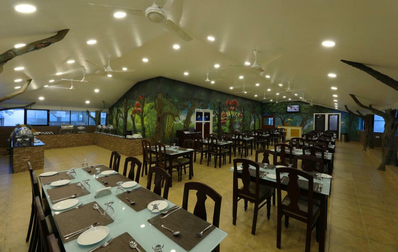 Tea Castle Munnar Hotel ภายนอก รูปภาพ